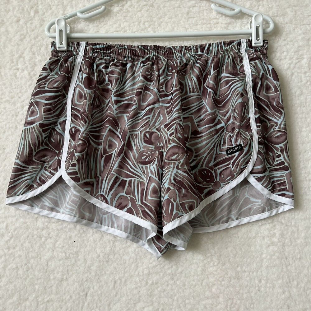 ATHLETA  Women’s Multicolor Floral‎ Print Running Shorts Made In USA Size Large